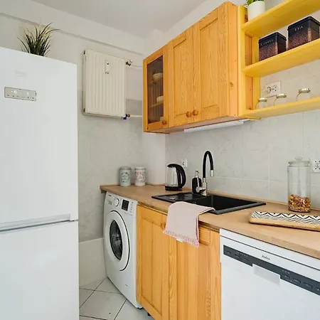 2 Bedroom Apt In Heart Of Zgoda 9 Tv70 Daire Varşova