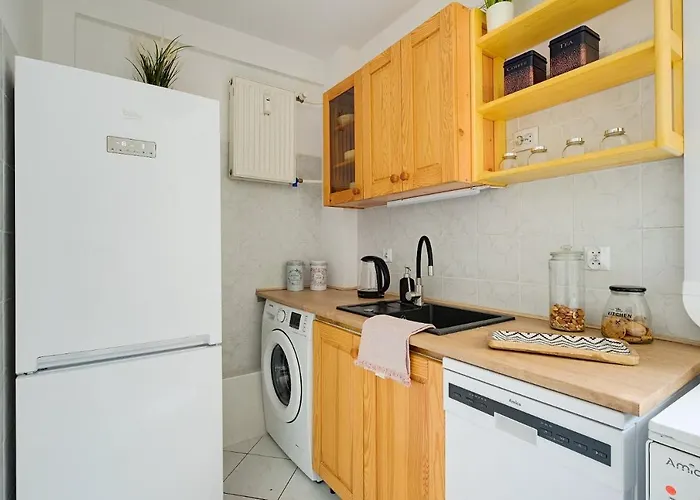 2 Bedroom Apt In Heart Of Zgoda 9 Tv70 Apartment Warsaw